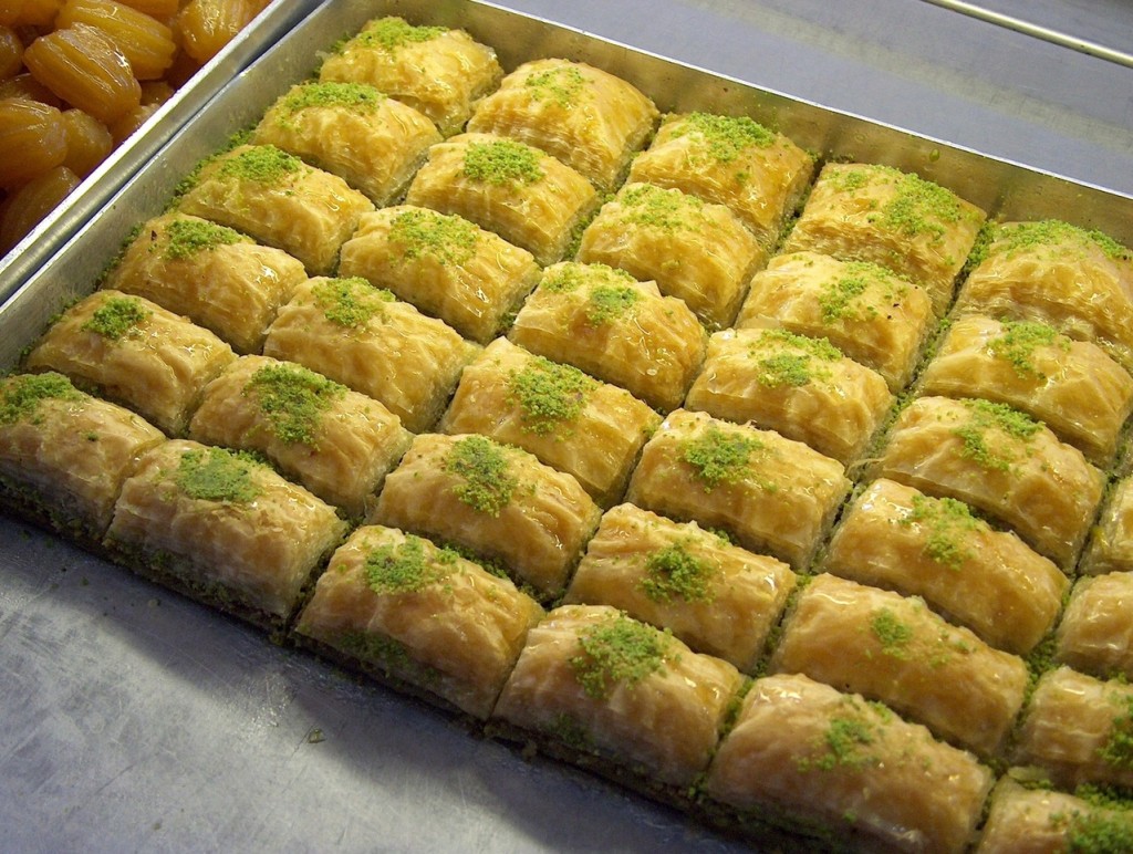 Hjemmelavet baklava, baklava opskrift, tyrkiske kager, tyrkiske retter, tyrkisk mad, tyrkiske opskrifter