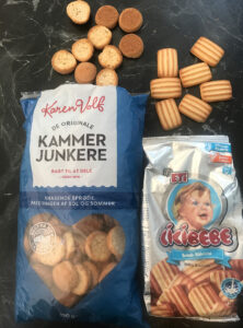 koldskål i tyrkiet, nem koldskål med kefir, hjemmelavet koldskål i tyrkiet, hjemmelavet koldskål opskrift, dansk sommermad