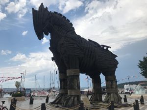 postkort fra aksaray, eskisehir, kappadokien, canakkale, troja hest tyrkiet, salt sø tyrkiet, tüz gölu turkey, odunpazari, oplevelser i tyrkiet, seværdigheder i tyrkiet, dansk i tyrkiet, alanya blog, alanya blogger, tyrkiet blog, tyrkiet blogger, rejseblogger