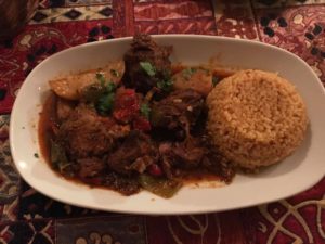 topdeck cave restaurant i göreme, cave restaurant i kappadokien, hule restaurant i kappadokien, oplevelser i kappadokien, seværdigheder i kappadokien, oplevelser i Göreme, seværdigheder i göreme, alanya blog, alanya blogger, oplevelser i tyrkiet, kappadokien, cappadocia, hverdag i tyrkiet, rejse i tyrkiet, danske rejseblog, tyrkiet blog, tyrkiet blogger, hverdagen i tyrkiet