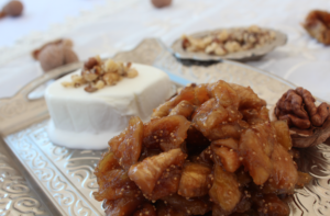 Incir Tatlısı – Sødet figner opskrift, opskrifter med figner, figen opskrift, figner i sukkerlage, kak opskrift, tyrkisk dessert, nemme tyrkiske dessert, tyrkisk mad, tyrkisk opskrift med figner, nemme tyrkiske opskrifter, alanya blog, alanya blogger, tyrkiet blog, tyrkiet blogger, dansk i tyrkiet