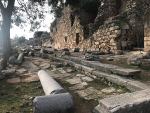 syedra ruinerne nær alanya, syedra antik by nær Alanya, antikke byer i tyrkiet, oplevelser nær Alanya, oplevelser i alanya, seværdigheder nær alanya, ruinby nær alanya, syedra ruiner, syedra demirtas, gratis oplevelser nær Alanya, alanya rejsetips